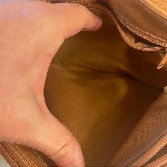 Relic cognac vegan leather contrast stitch adjustable strap shoulder bag purse - Picture 12 of 13